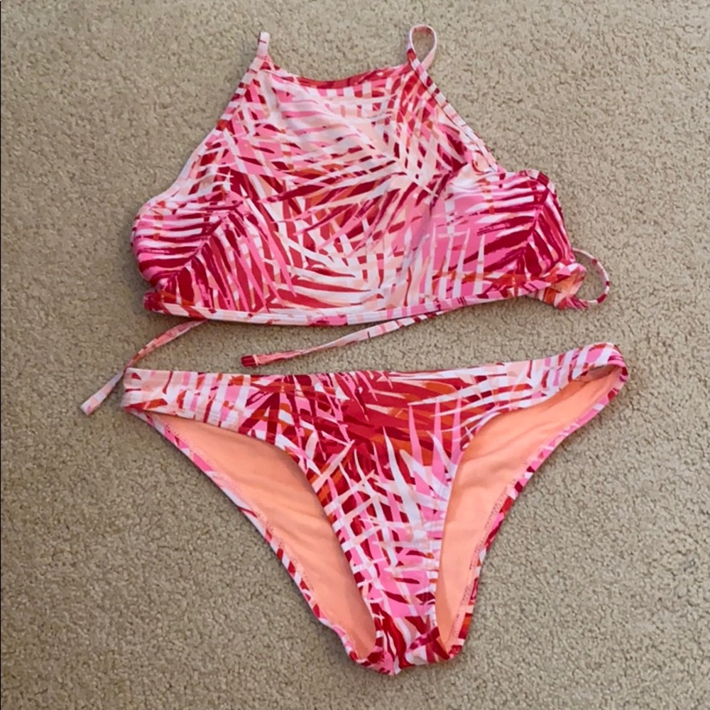CUTE matching tropical bikini!!!!